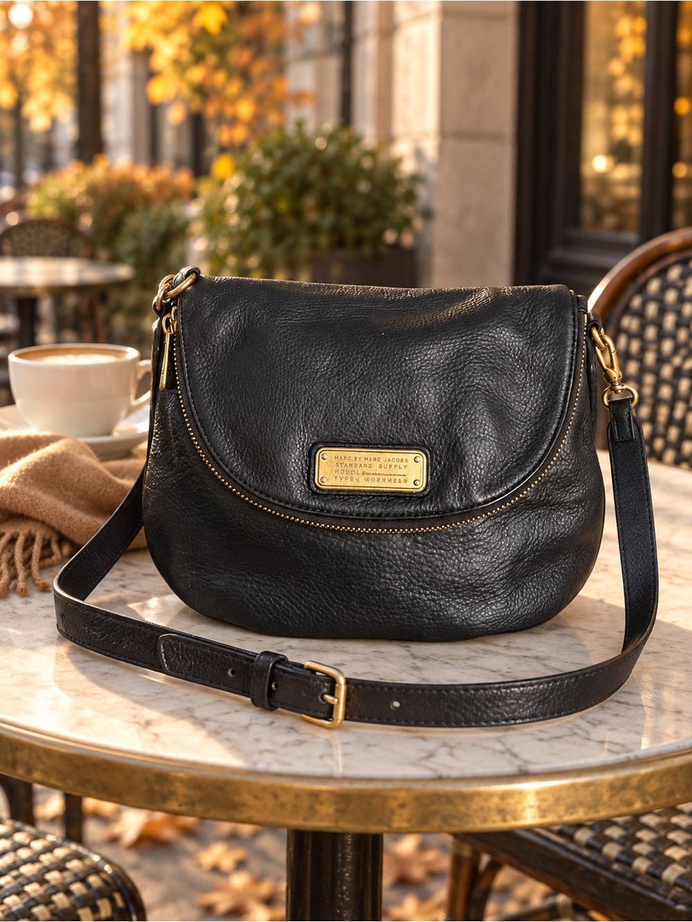 Marc by Marc Jacobs New Q Mini Natasha Black Leather Crossbody Y2K
